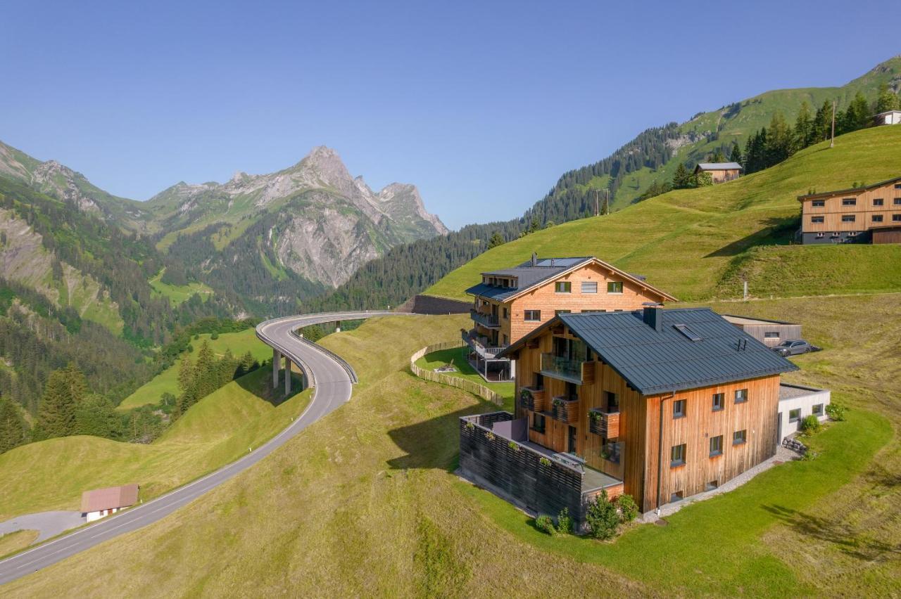 Hus24 Aparthotel Schröcken Exterior foto