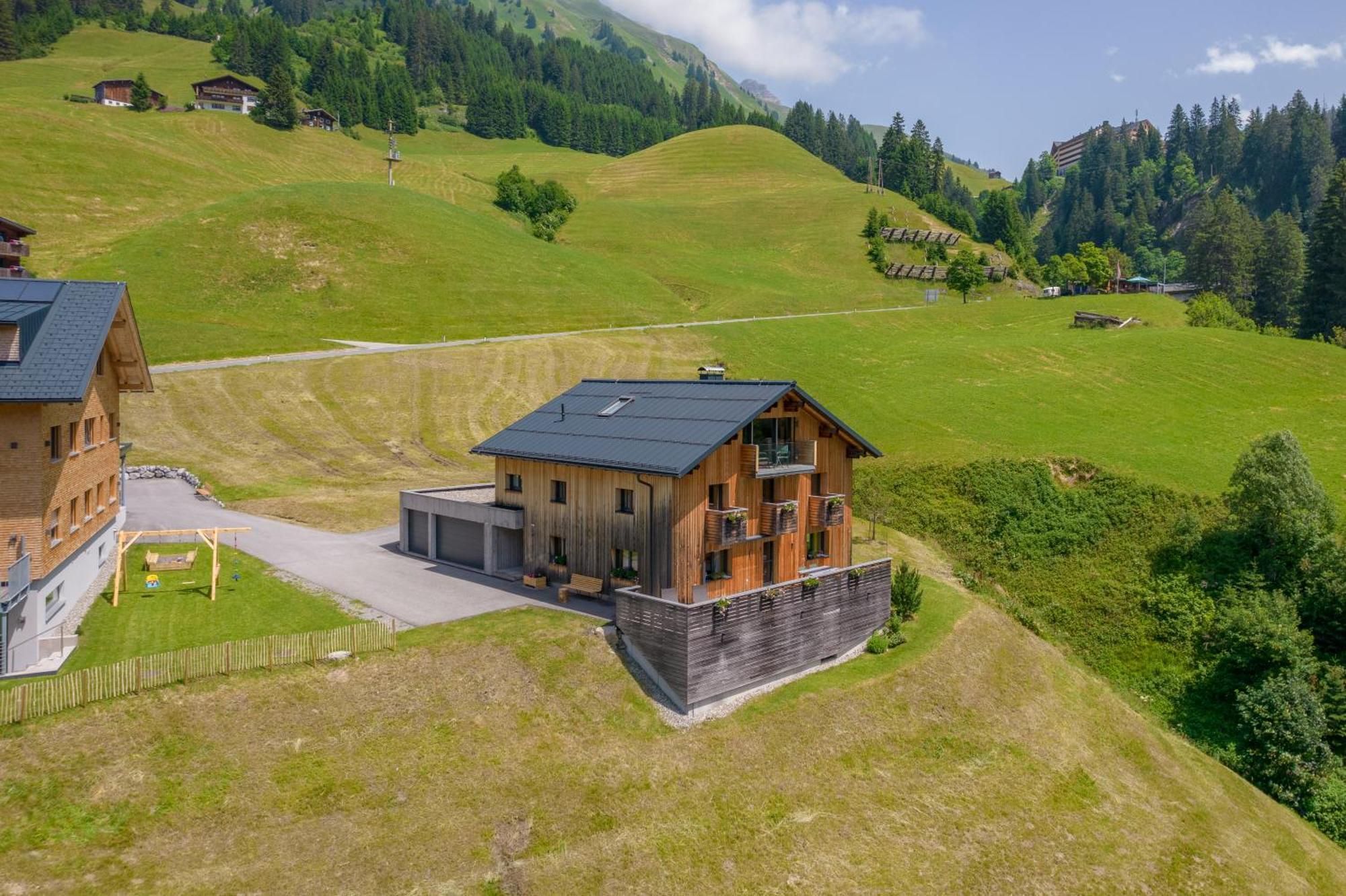 Hus24 Aparthotel Schröcken Exterior foto